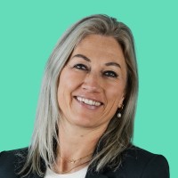 Debbie Wannet
