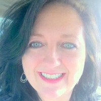 Suzanne McLean