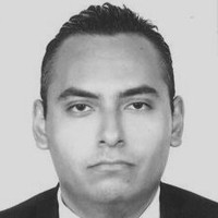 Roberto Flores Angulo