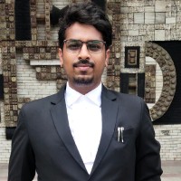 Adv. Vineet Yadav