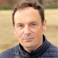 Simon F.