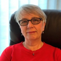 Lesley Carter