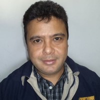 Carlos Vivas