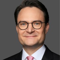 Dr. Niels Schneider, LL.M.