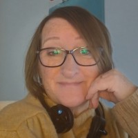 Debra Locke