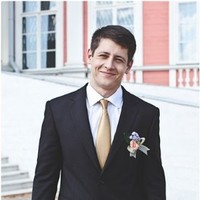 Андрей Комисаренко