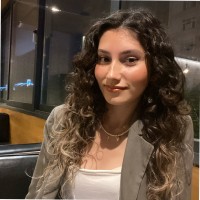 Nazlı Özer