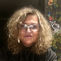 Leigh Nelson