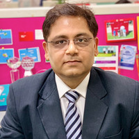 SSUMIT R KHANNA