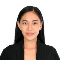 Helen Escalona