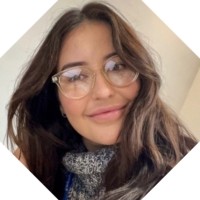 Naomi Moneger-Connell