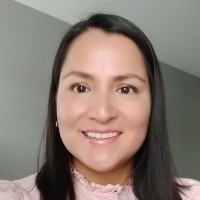Gabriela Lares