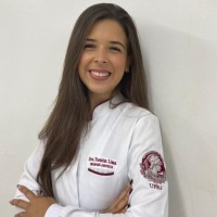 Yasmim C. Lima Servino