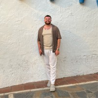 Dan Jones