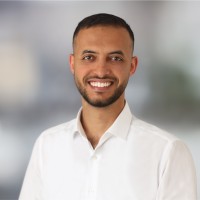 Almunther Alawadhi