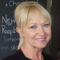 Steph Shadbolt