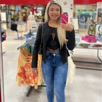 Adria Andrade
