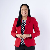 Steffanie Torres