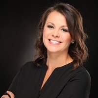 Paula Chambers, FIC