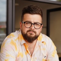 Daniel L.