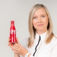 Julia Vään