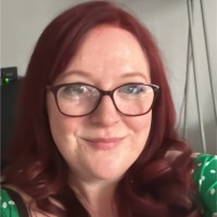 Leonie Hill