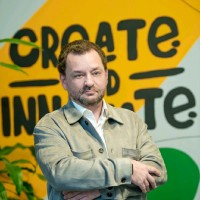 Ruslan Romanenko
