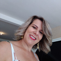Ana Lúcia Costa santos