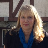 Sue Hinton
