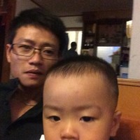 谢文康