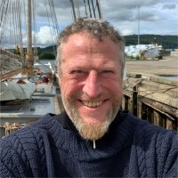 Clive Gray