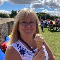 Lesley Mcintosh