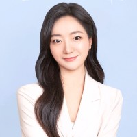 Yunyoung Lee