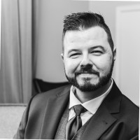 Jason Cummins