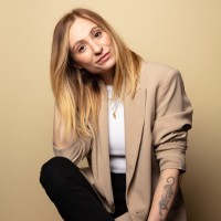 Mackenzie Strickland, DES