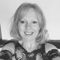Elaine Craig