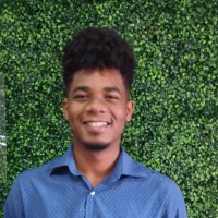 Vinício Sales Dos Santos Santana