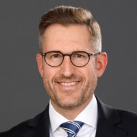 Dr. Markus Gampp