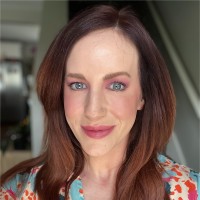 Valerie White