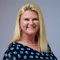 Lori Hueschen, Phr