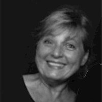 Esther Hofstede