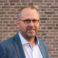 Bas van Olst
