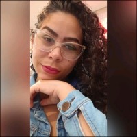 Ana Carla Bello