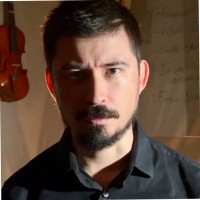 Raphael Tavares