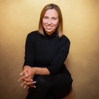 Elena Stern