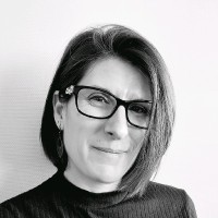Sylvie Carré