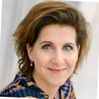 Monique van der Velden