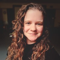 Suzanne Svare