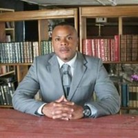 Toto Jordan Kusensela