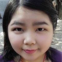 何群芳